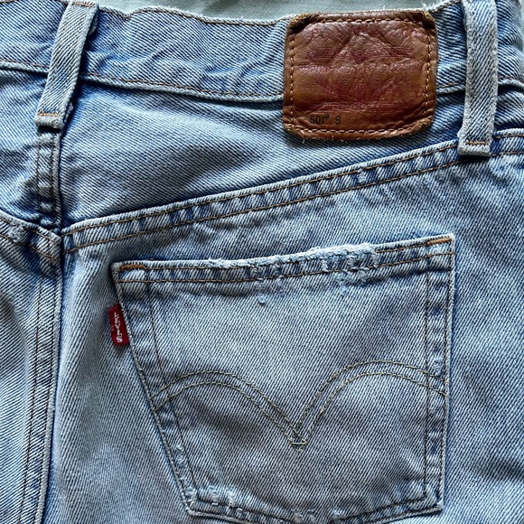 Levis Premium 501 skinny jeans. - Picture 5 of 5